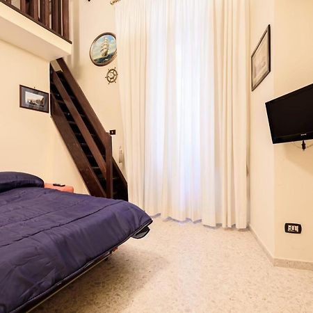 Casa Di Flo Daire Napoli Dış mekan fotoğraf