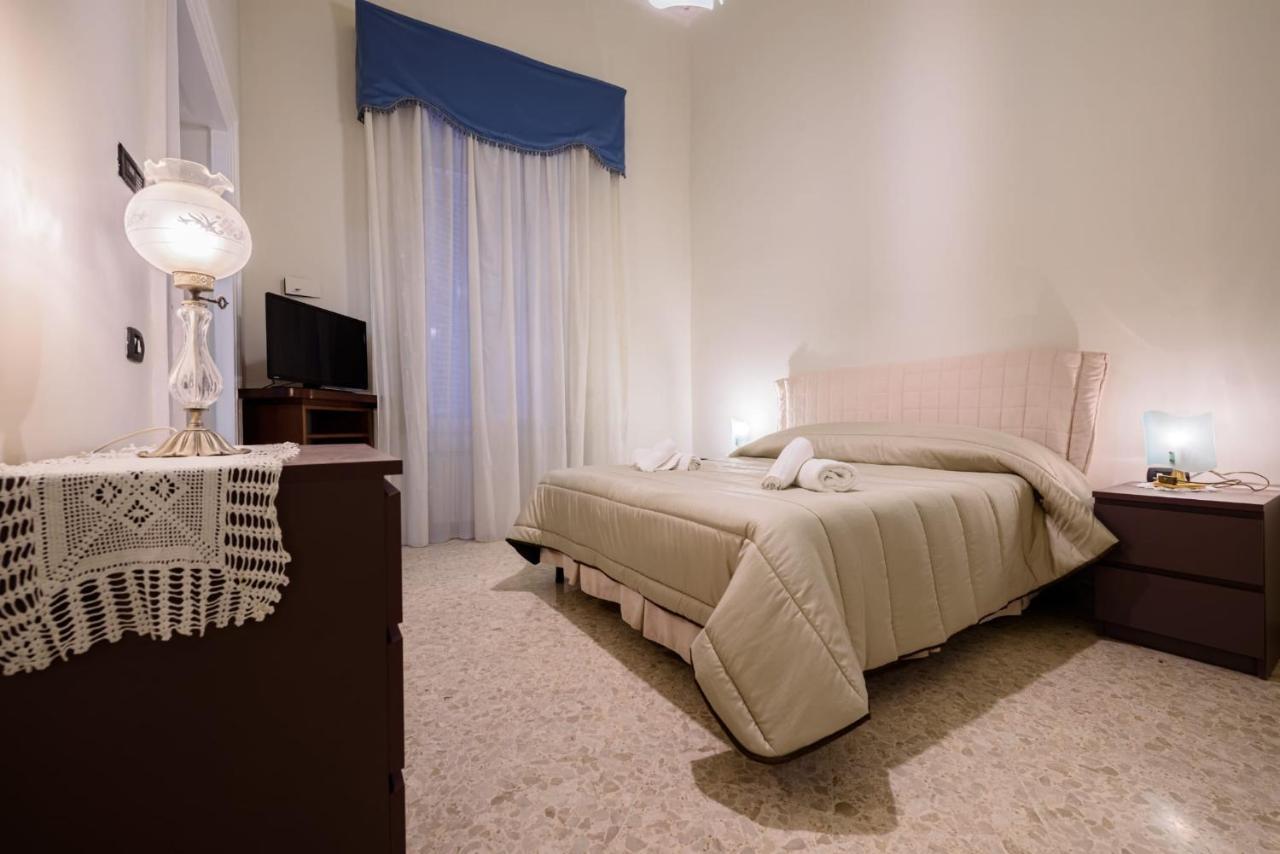 Casa Di Flo Daire Napoli Dış mekan fotoğraf